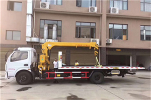 广中路附近汽车轮胎更换
